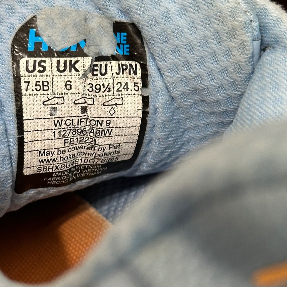 Hoka Clifton 9 Women Size 7.5 Running Shoes Airy Blue Ice Water‎ 1127896-ABIW - Picture 2 of 12